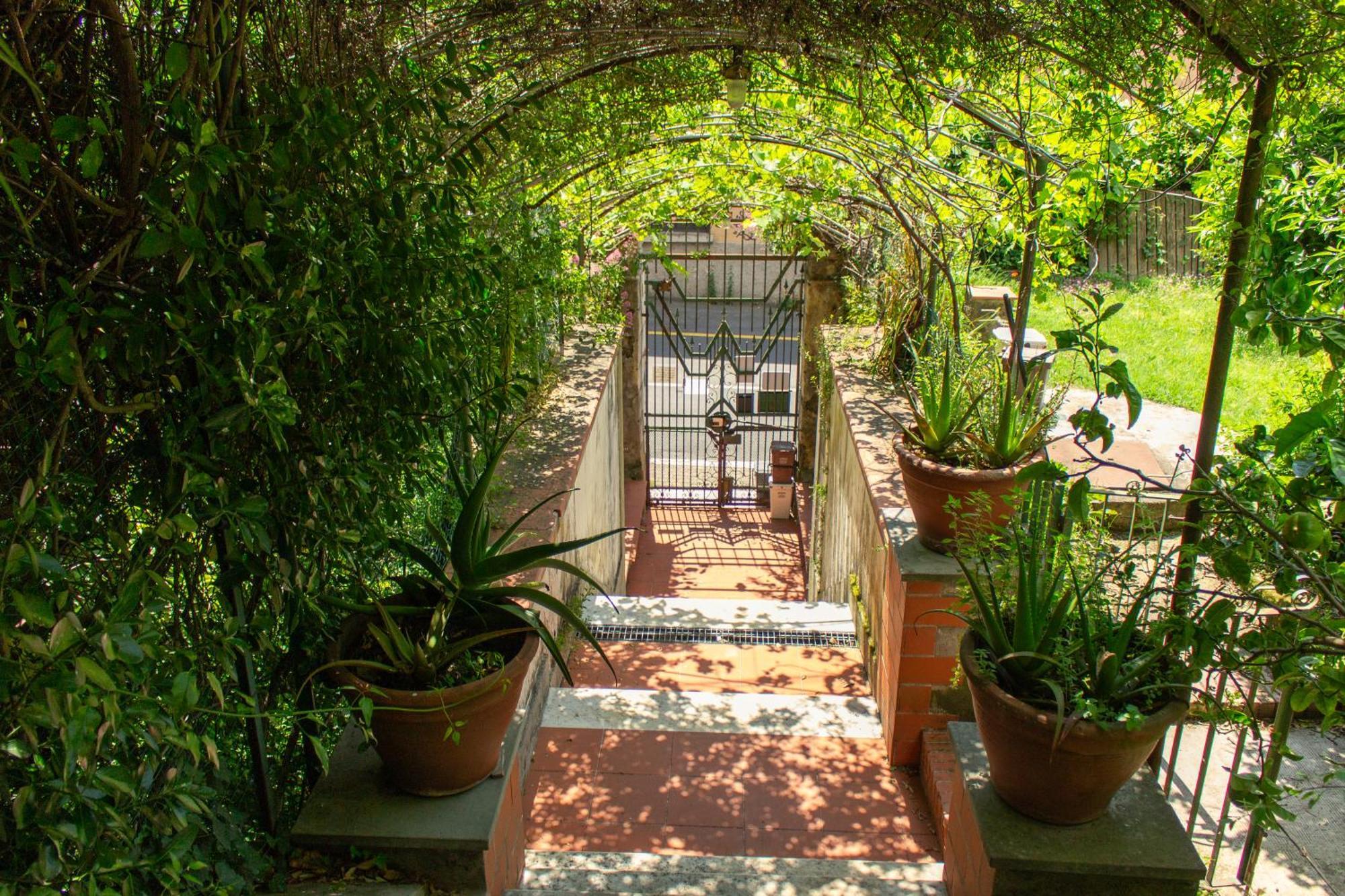Caligo B&B Stanza Privata In Villa D'Epoca Con Giardino E Vista Mare La Spezia Esterno foto